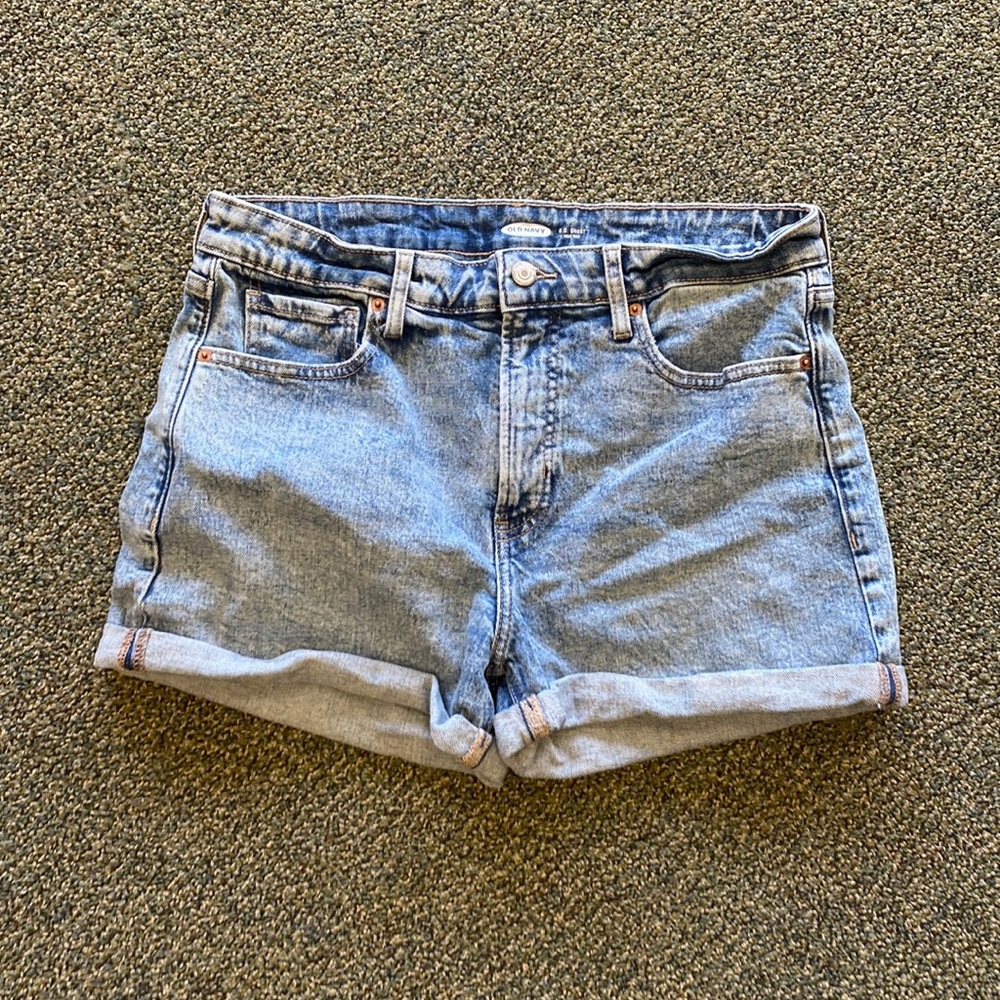 Old navy shorts